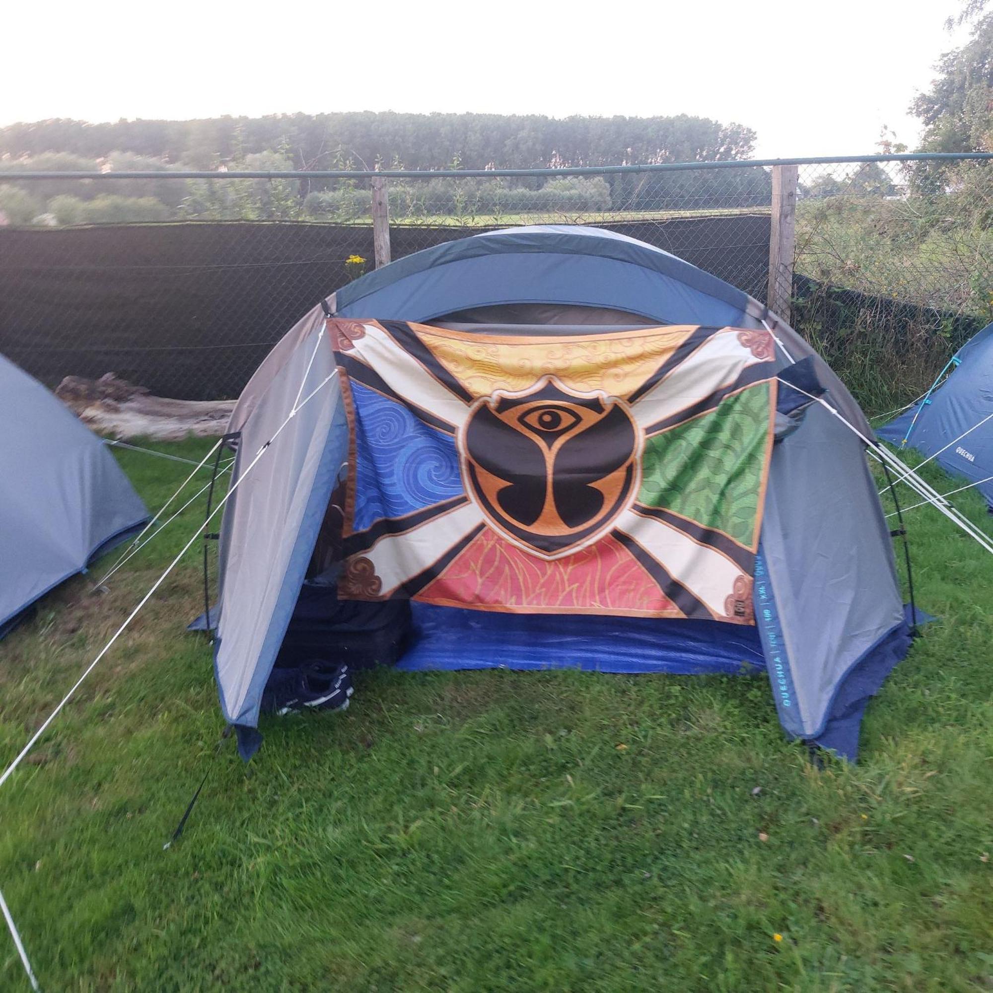 Campsite Pop Up & Tomorrow's Paradise & Private Transport Tml